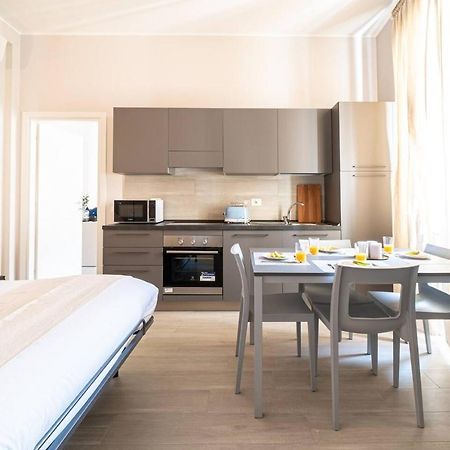 Apartmán Easylife - Accogliente Residenza A Due Passi Dal Duomo Milán Exteriér fotografie